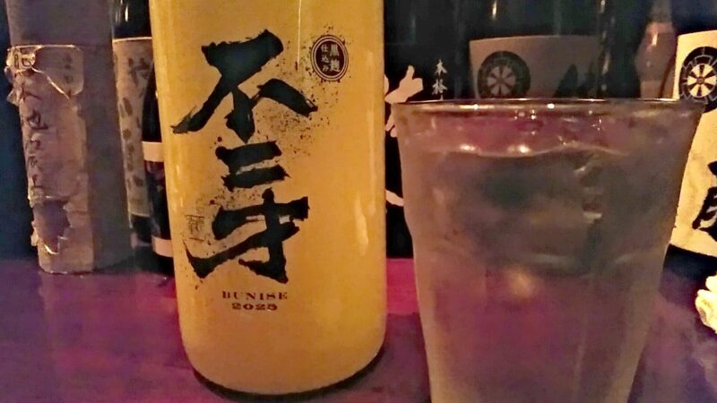 2ndの画像