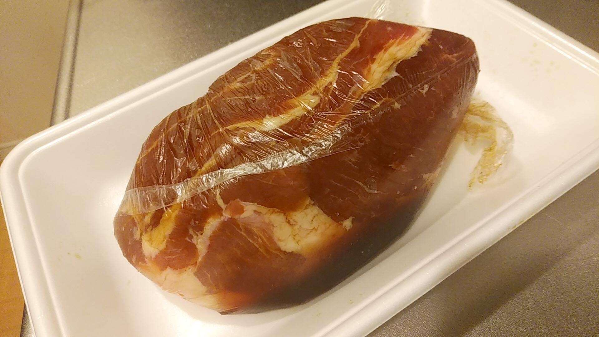 叉焼 焼豚 煮豚 チャーシューは何が違う とりあえず日本で言われているところのチャーシュー を作ってみて それから考えようｗ どの豚肉を使えばいい どう煮込めばいい チャーシューの簡単な作り方 肝臓公司 かんぞうこうし